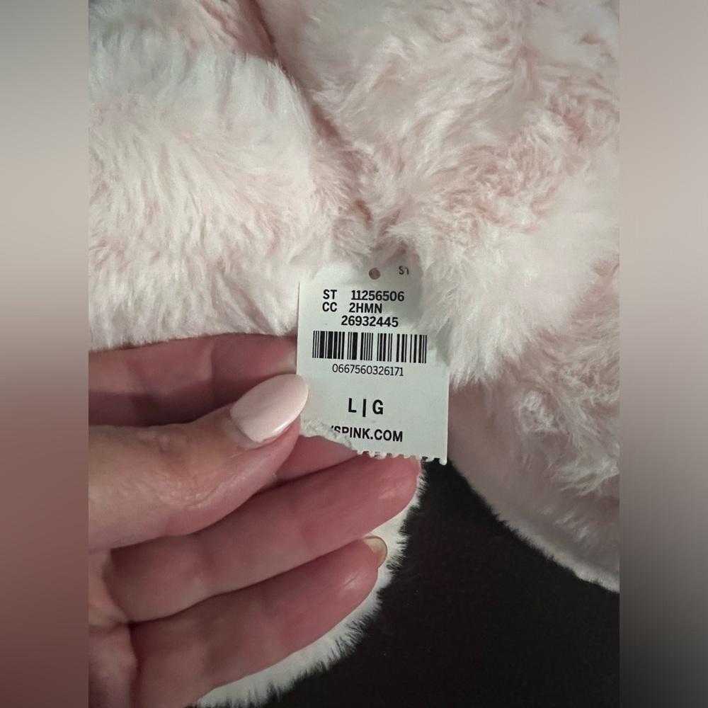 PINK Victoria's Secret Plush Slippers - Picture 3 of 4